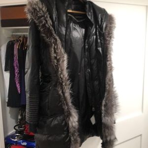 Puff jacket with fox fur hood(non detachable)